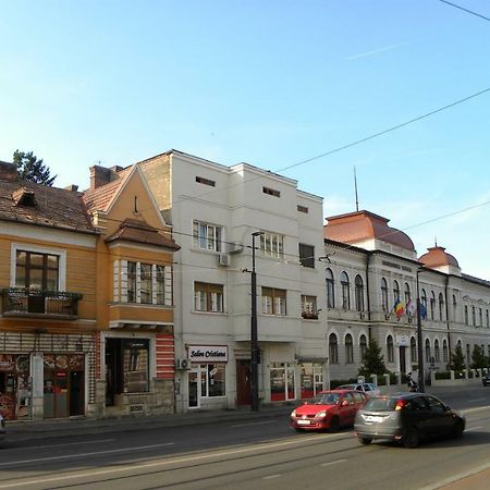 Modern Old Town Ap. Baritiu Lejlighed Cluj-Napoca Eksteriør billede