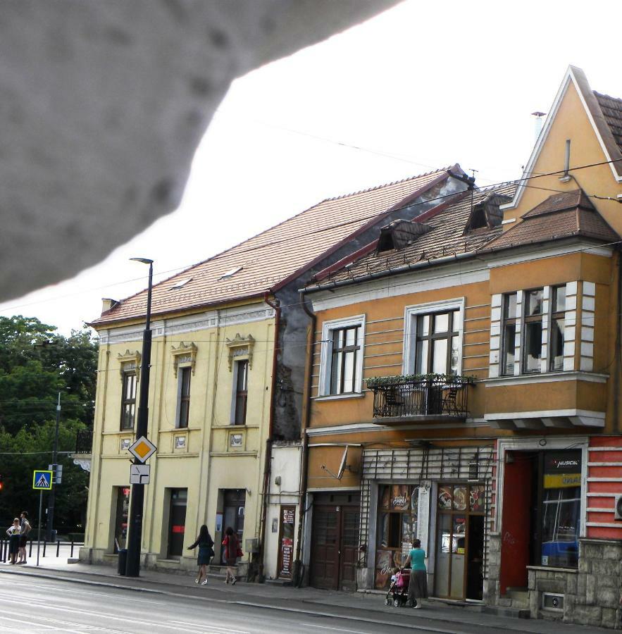 Modern Old Town Ap. Baritiu Lejlighed Cluj-Napoca Eksteriør billede