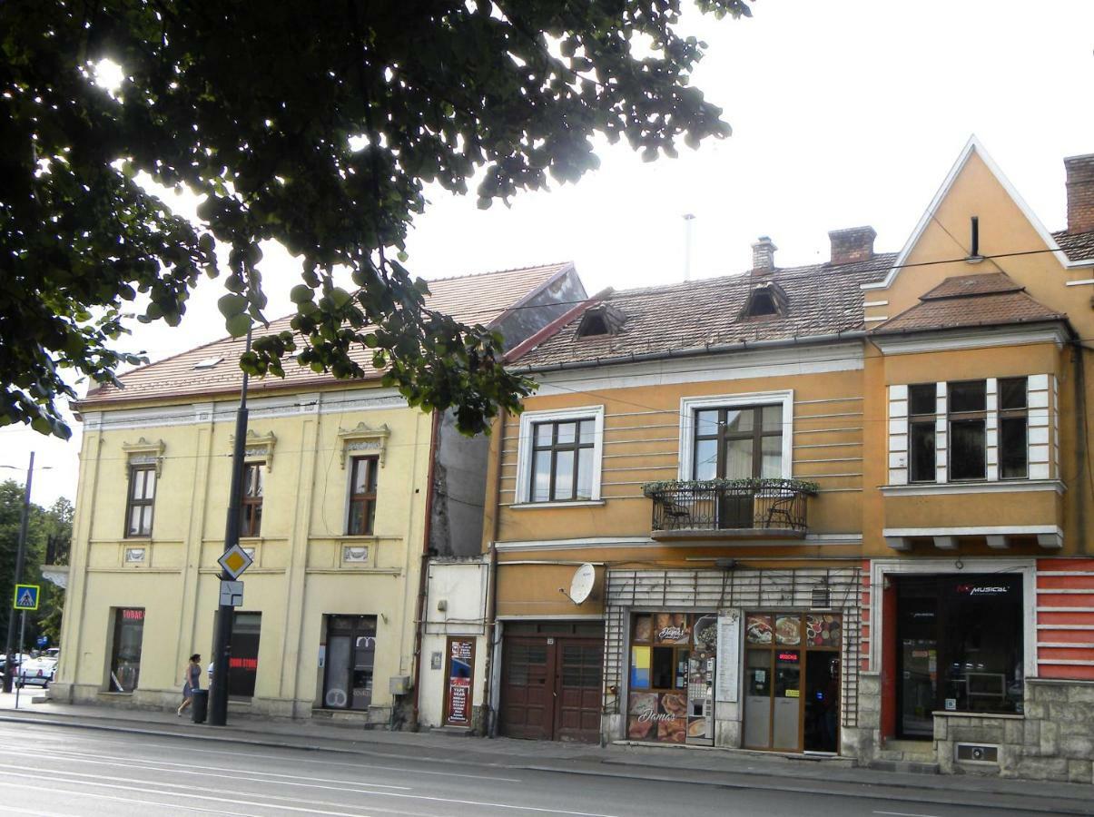 Modern Old Town Ap. Baritiu Lejlighed Cluj-Napoca Eksteriør billede